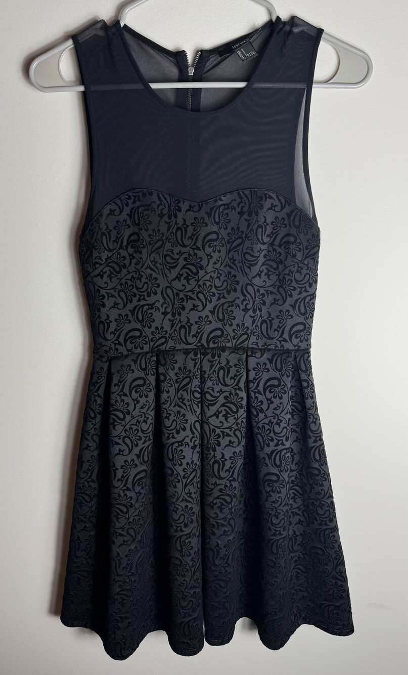 Forever 21 Fit and Flare Mini Dress Black Paisley Pattern Dress Sleeveless Mesh